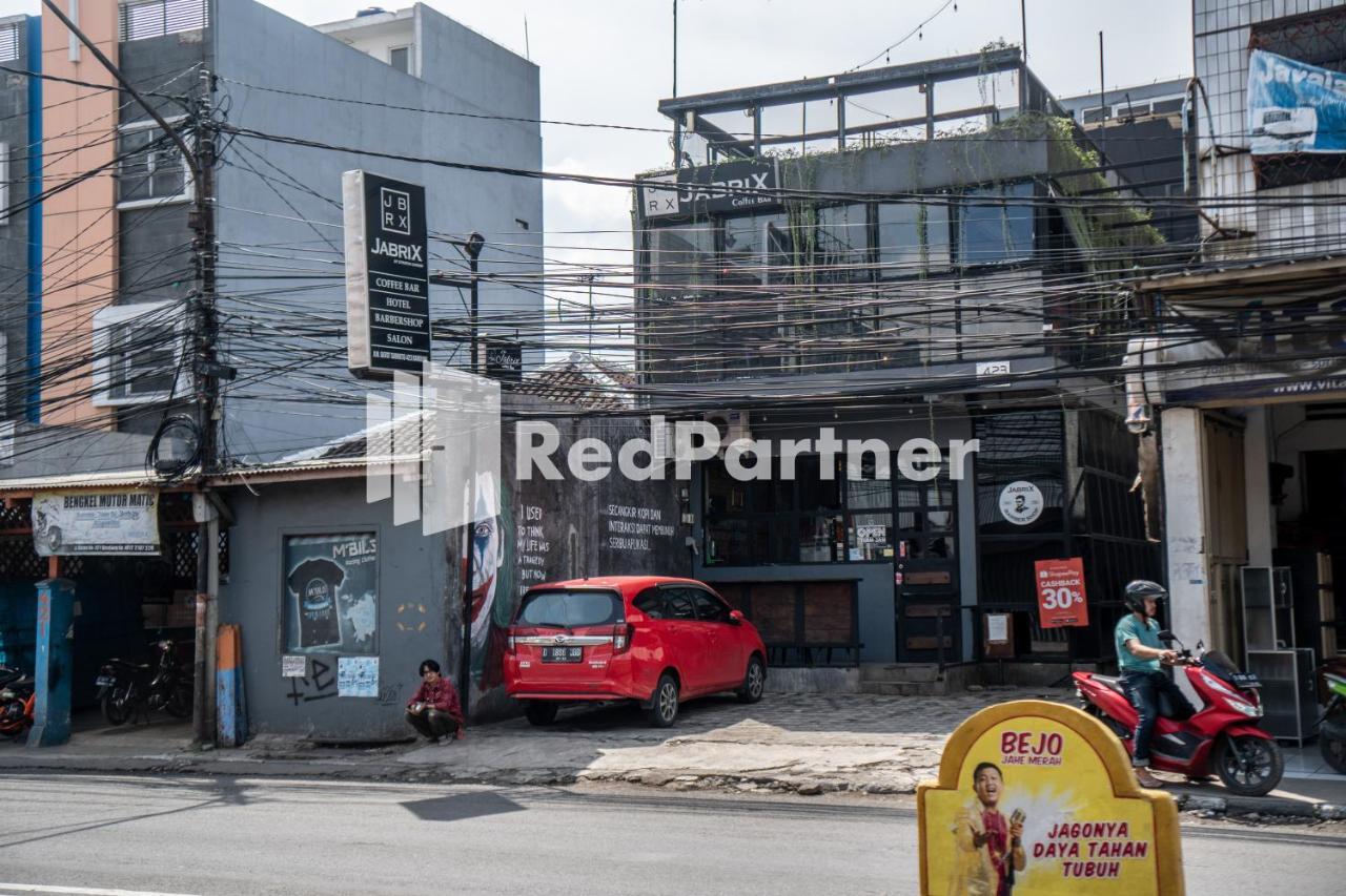 Jabrix Hotel Mitra Reddoorz Bandung Kültér fotó