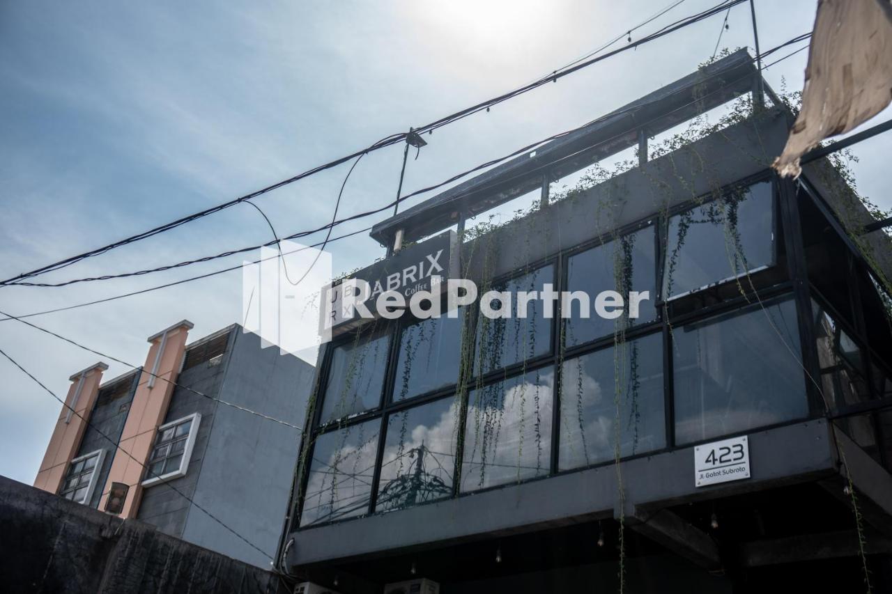 Jabrix Hotel Mitra Reddoorz Bandung Kültér fotó