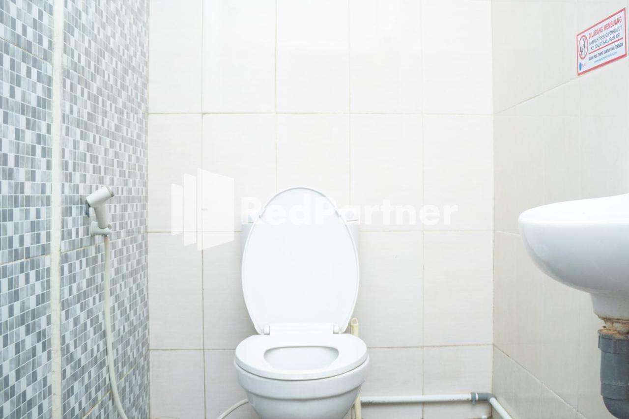 Jabrix Hotel Mitra Reddoorz Bandung Kültér fotó