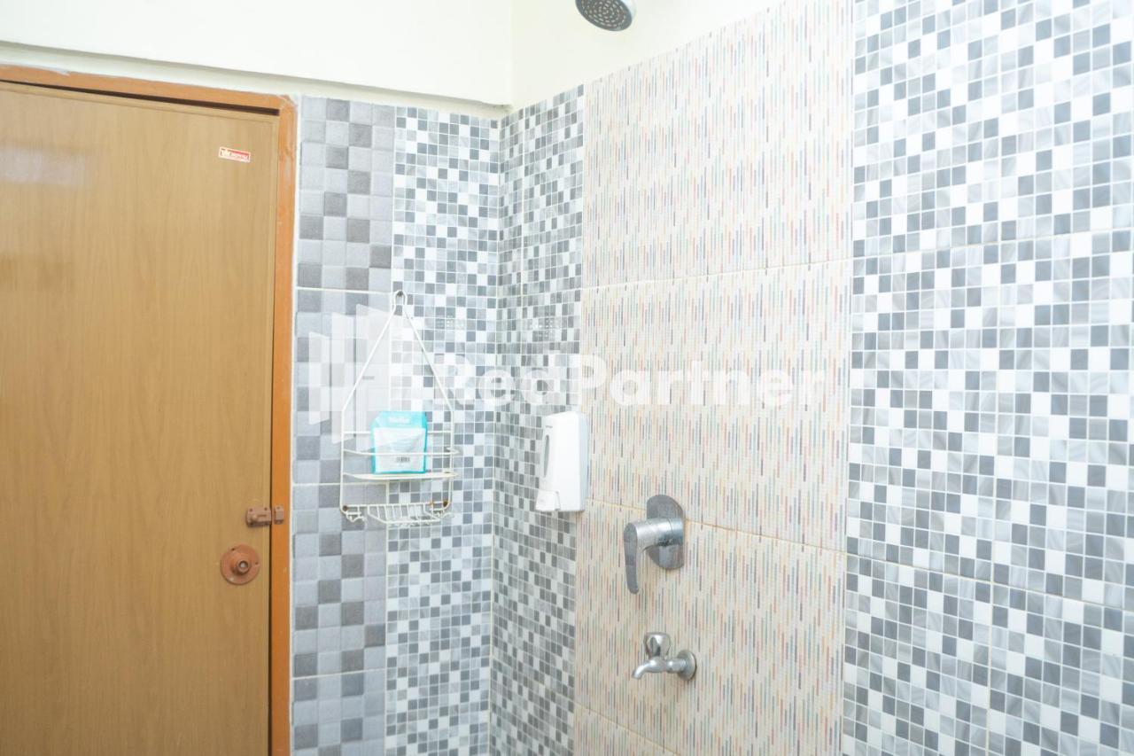 Jabrix Hotel Mitra Reddoorz Bandung Kültér fotó